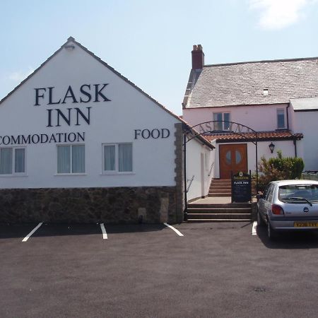 The Flask Inn Робин-Худс-Бей Экстерьер фото